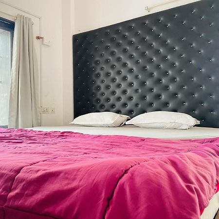 Lifespace- Spacious Hostel In A Luxurious Villa Πούνε Εξωτερικό φωτογραφία