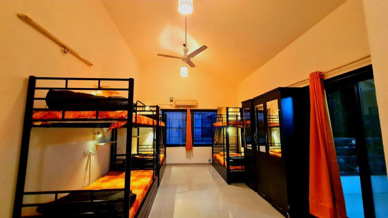 Lifespace- Spacious Hostel In A Luxurious Villa Πούνε Εξωτερικό φωτογραφία