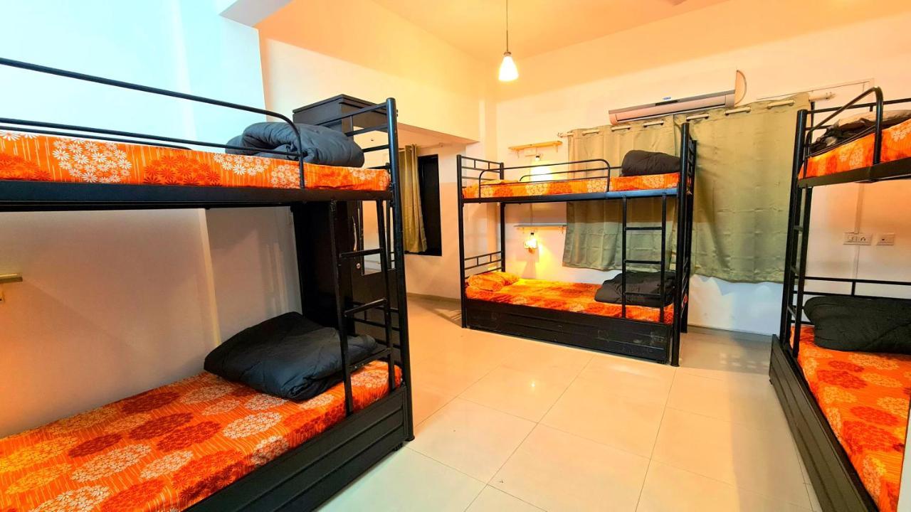 Lifespace- Spacious Hostel In A Luxurious Villa Πούνε Εξωτερικό φωτογραφία
