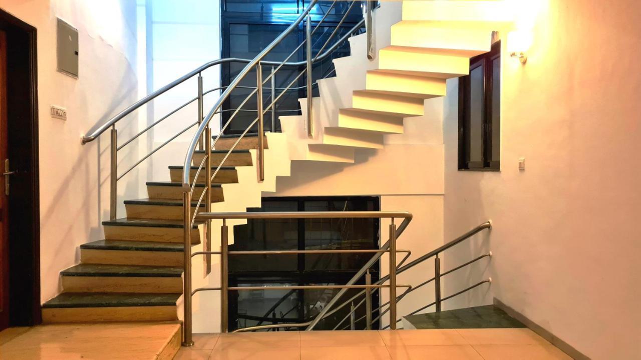 Lifespace- Spacious Hostel In A Luxurious Villa Πούνε Εξωτερικό φωτογραφία