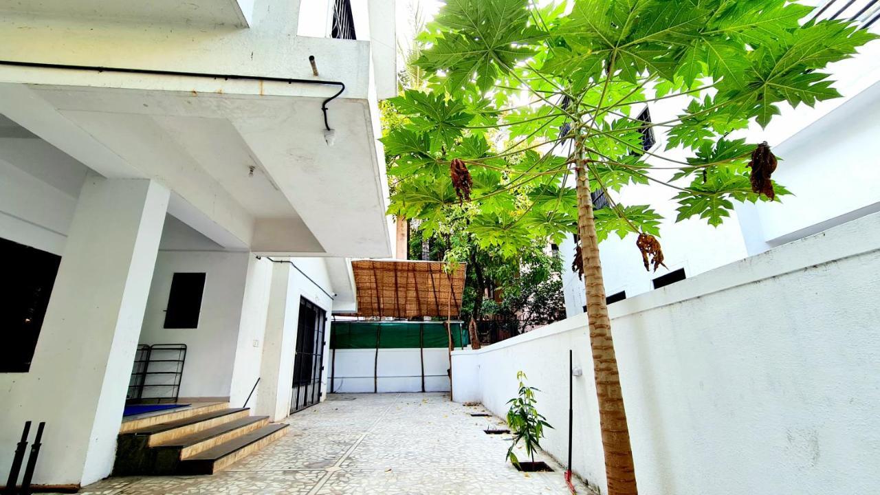 Lifespace- Spacious Hostel In A Luxurious Villa Πούνε Εξωτερικό φωτογραφία