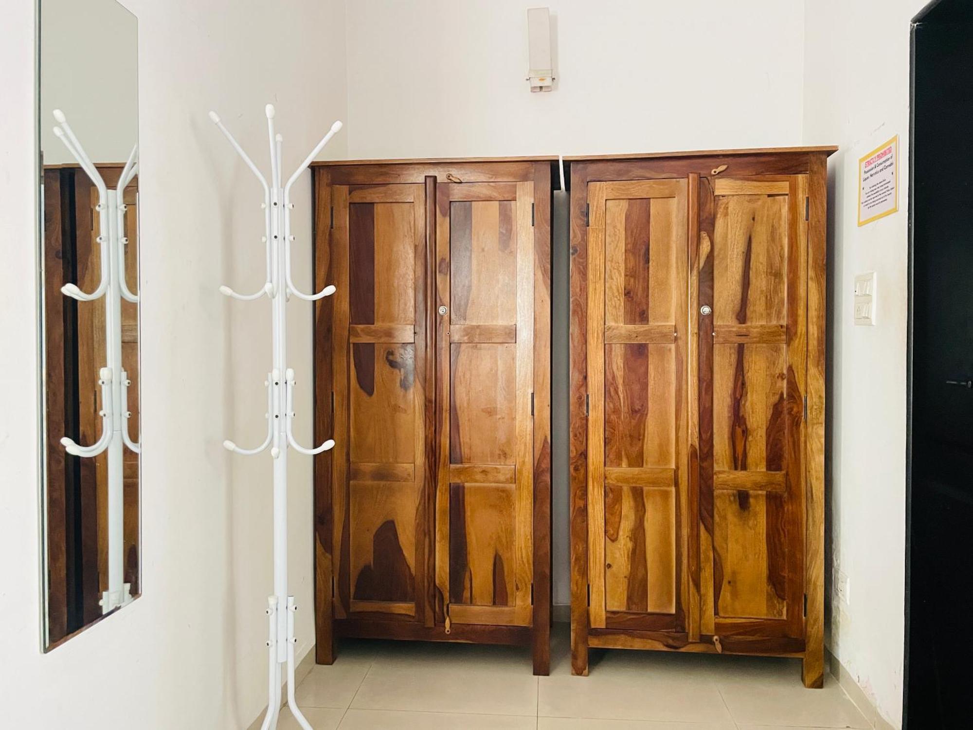 Lifespace- Spacious Hostel In A Luxurious Villa Πούνε Εξωτερικό φωτογραφία
