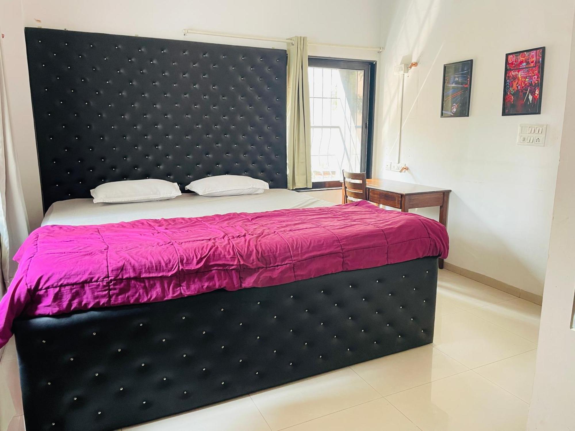 Lifespace- Spacious Hostel In A Luxurious Villa Πούνε Εξωτερικό φωτογραφία